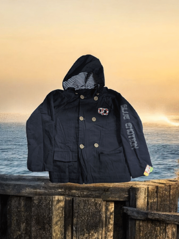 Chamarra Estilo Marino con Forro y Gorro Retirable                                 (c24)